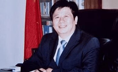 丁毅-诺力智能装备股份有限公司董事长介绍