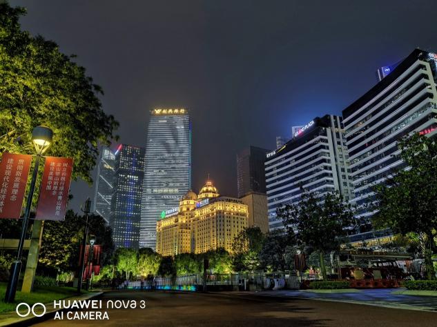 美丽的夜总是让人流连忘返，华为nova3带你体验超级夜景拍摄