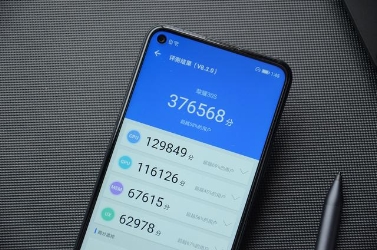 荣耀30S性能为王，横扫同档位5G手机
