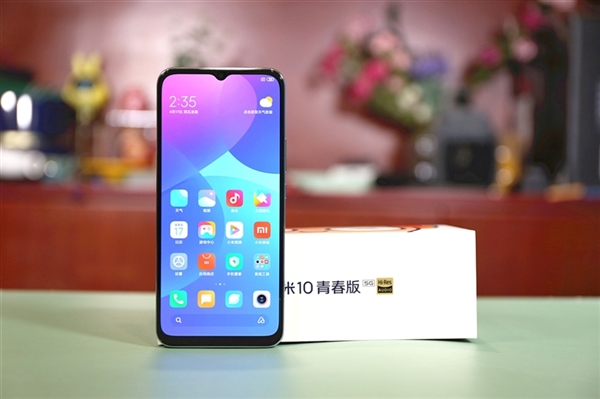 小米10 Lite Zoom曝光：5倍光变+50倍变焦 本月发布