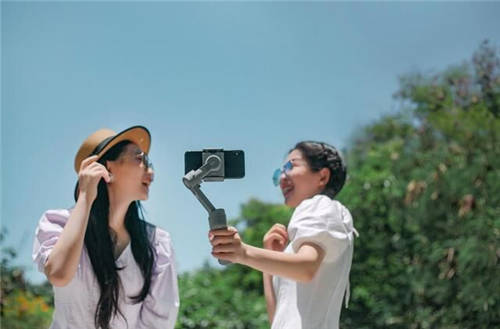 魔爪Mini MX正式发售，价格比大疆OSMO Mobile 3便宜近一半