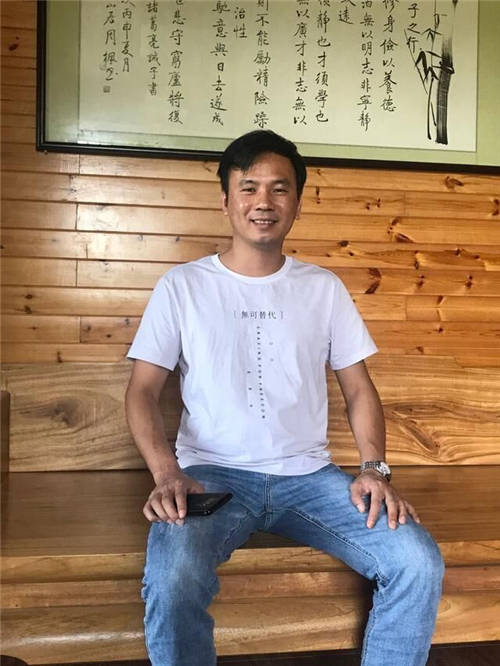 橙瓜专访采访番茄小说签约作家小楼听雨，免费网文模式下作家也能日入过万