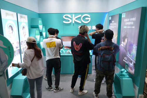 SKG颈椎按摩仪究竟凭借什么能风靡电竞圈？