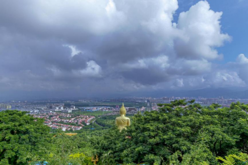 凡鸟旅行打造潮玩新概念，成为云南旅游路线推荐官