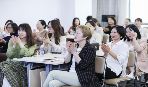 澜诗丽不断夯实品牌实力，带领万千女性突破自我实现丰盈人生