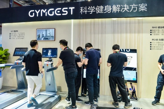 圆满收官，GYMGEST携新品跑步机、力量站亮相体博会!