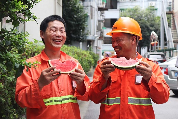 UC发起公益倡议，一起向坚守城市的平凡英雄致敬