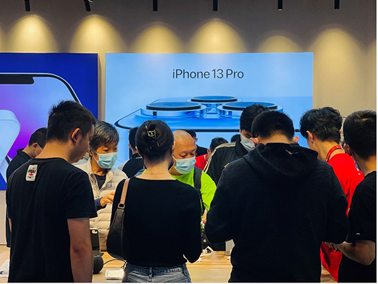 iPhone 13十一长假再次迎来抢购潮 西安京东MALL买现货不用等