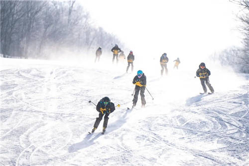 冬奥来袭，随中国滑雪登山队后备力量凯乐石一起感受冰雪盛宴