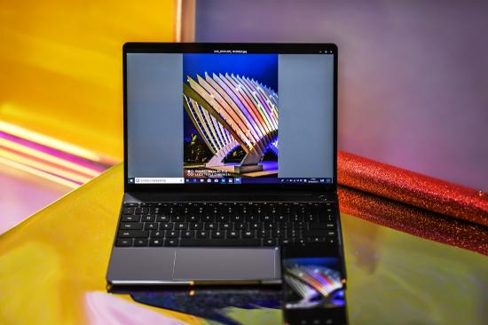 华为MateBook 13笔记本荣膺京东年货节轻薄本热榜第一 深空灰新色重磅来袭