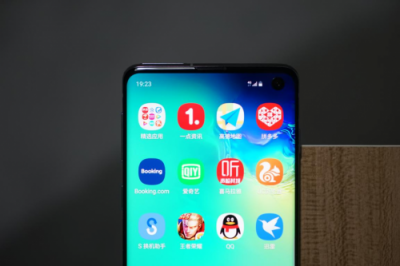 重返战场后的首张答卷得几分?——三星Galaxy S10
体验
