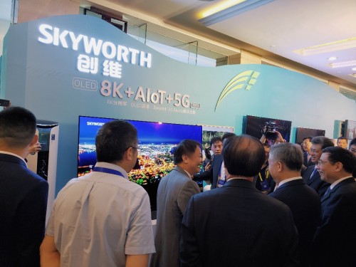 创维以8K+AIoT+5G重新定义电视发展方向，全球首台8K AIoT 5G O