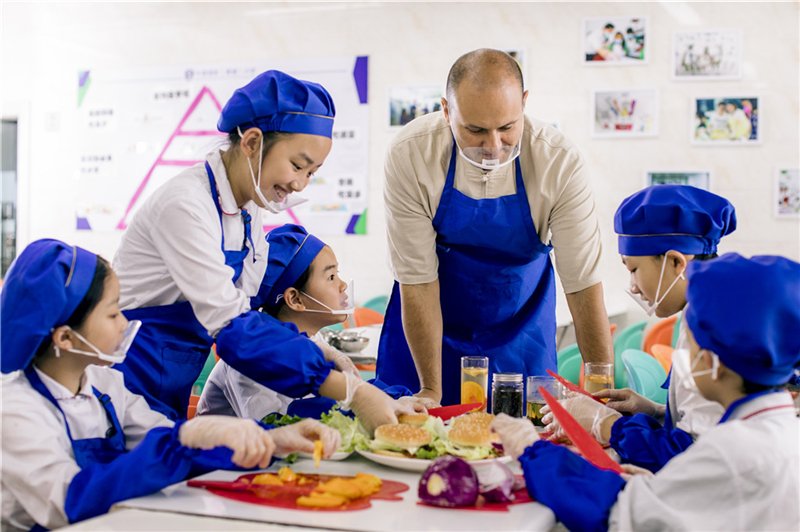 担心孩子幼升小无法适应？这所“玩中学”的IB学校堪称宝藏