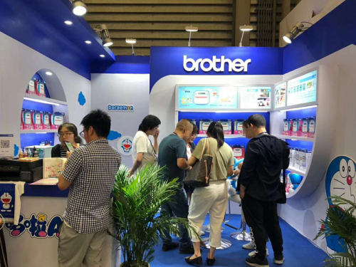 Brother携新款哆啦A梦标签机亮相第113届文化用品展