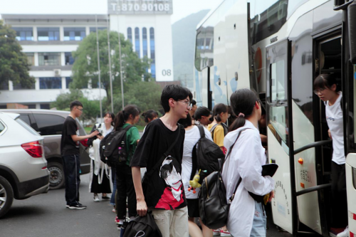 开学季：实地探访杭州艺考摇篮——象山艺坊画室