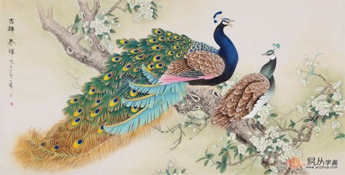 客厅装修设计离不开一幅字画，国画花鸟画打造温馨和谐氛围