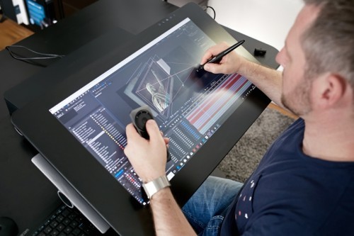 Wacom Cintiq Pro 16 亮相2019 ChinaJoy ，为原画师提供生产利器