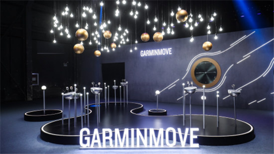 独一有二，迪丽热巴优雅出席2019GARMIN佳明北京智能腕表新品发布会