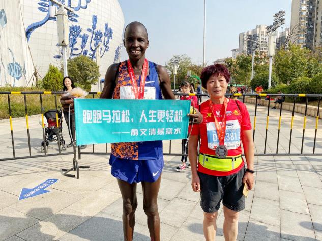 俞文清燕窝水助力2019南昌国际马拉松，引领健康生活态度