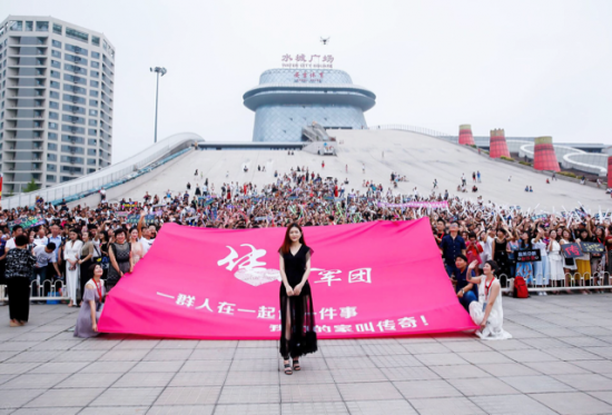 行业大地震，微商行业领军人物赵亦灵携手微赢集团共创大健康行业！