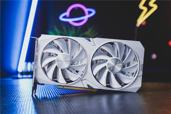 四年之约不负等待,耕升 GeForce RTX 4060 踏雪+DLSS 3实现百帧玩光追