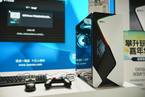 直击BW2023现场，攀升玩创嘉年华次元新品、GeForce RTX 40系主机炫酷亮相