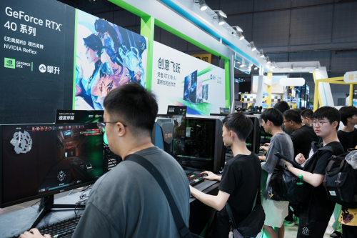 直击BW2023现场，攀升玩创嘉年华次元新品、GeForce RTX 40系主机炫酷亮相